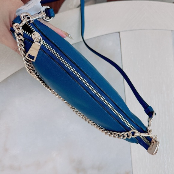 Coach CARRIE CROSSBODY IN PEBBLE LEATHER/shoulder bag /NWT - Picture 2 of 12